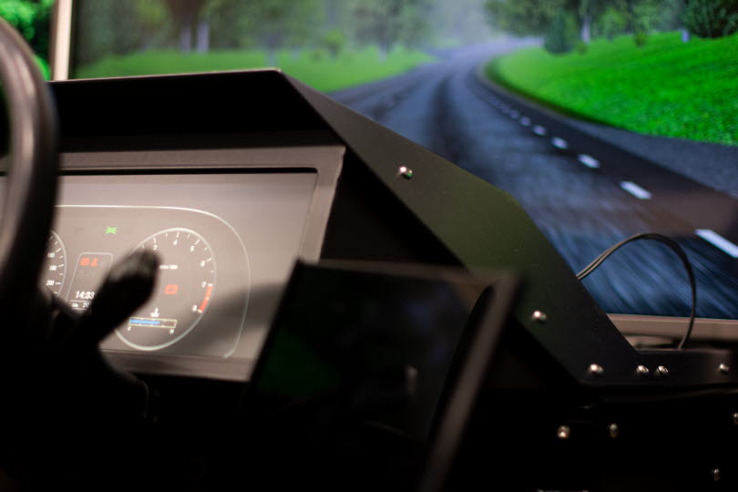 Körsimulator med en simulerad vägbana